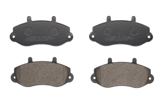 BRECK 23302 00 703 00 Brake pad set