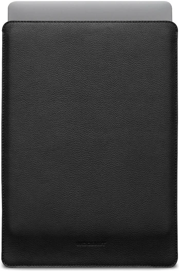 Woolnut Leather Sleeve -suojatasku 16 MacBook Pro, musta