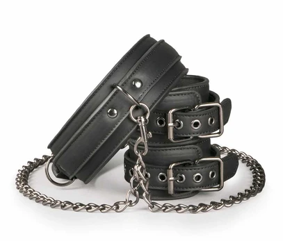 Easytoys Passkey Leather Collar With Handcuffs
