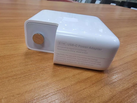Įkroviklis Apple 61W USB-C Power Adapter A1947