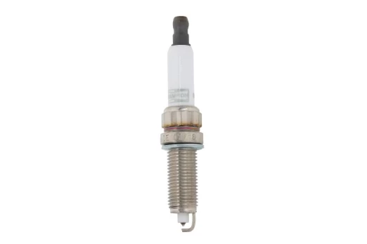 CHAMPION OE204 Spark plug