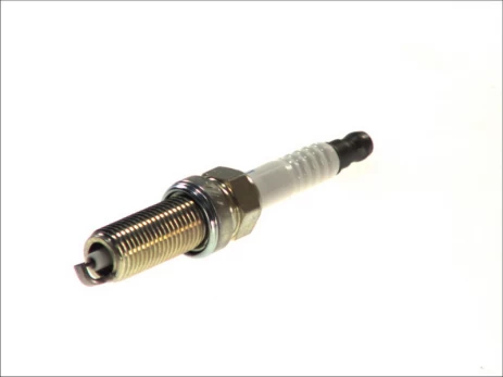 NGK ILKAR7B11  4912 Spark plug