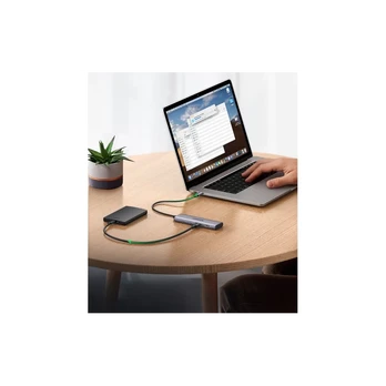 HUB USB-C - 2 x USB-A / 2 x USB-C 20 cm Ugreen CM473 - gray