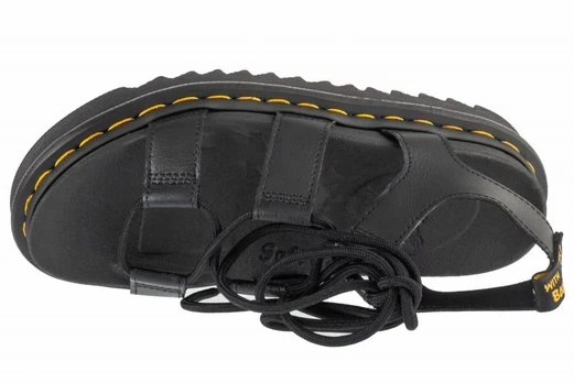 Moteriškos basutės su platforma Dr. Martens Nartilla, juodos
