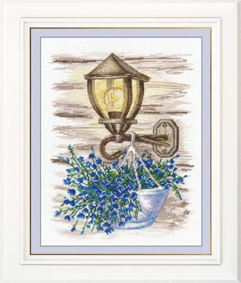 Lantern with Flowers S1153