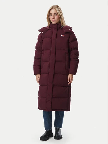 Tommy Jeans Pūkinė striukė Alaska DW0DW18860 Vyšninė Regular Fit