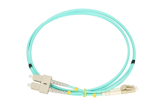 EXTRALINK Patchcord LC/UPC-SC/UPC MM OM3 DUPLEX 3.0MM 1M (EL-LCUPC-SCUPC-3-1)