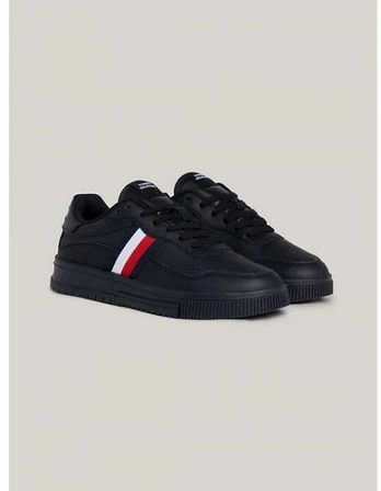 Tommy Hilfiger bateliai
