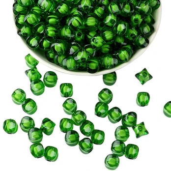 Karoliukai, Žolė Žalia