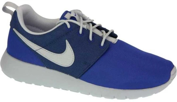 Nike bateliai