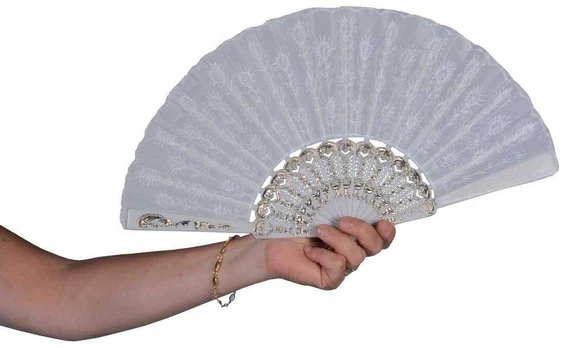 Vėduoklė balta su ornamentais 45 cm