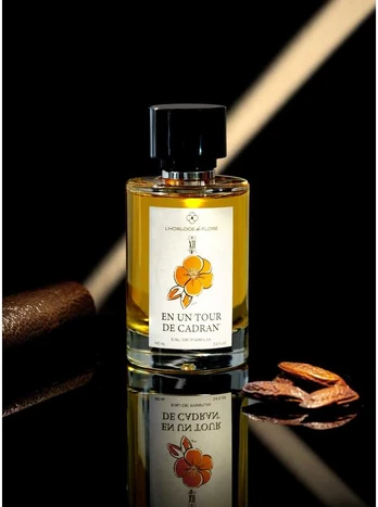 Lhorloge De Flore EN UN TOUR DE CADRAN - EDP