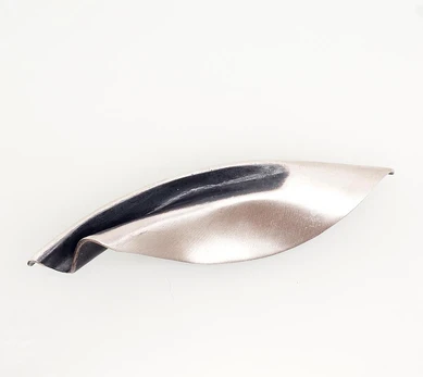 Sidabrinė sagė - 12.2 g. - 79 mm.