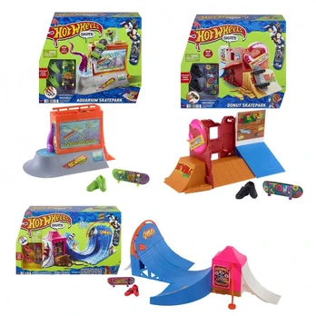 Hot Wheels - Skate Drop In Skate Set Assortment (HGT91)