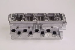 AMC AMC908700 Cylinder head