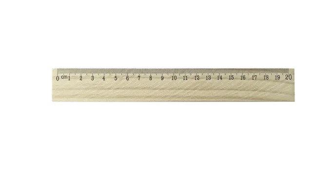 Medinė liniuotė 20cm