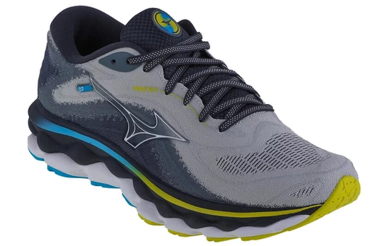 Bėgimo bateliai vyrams Mizuno Wave Sky 7 62043, pilki