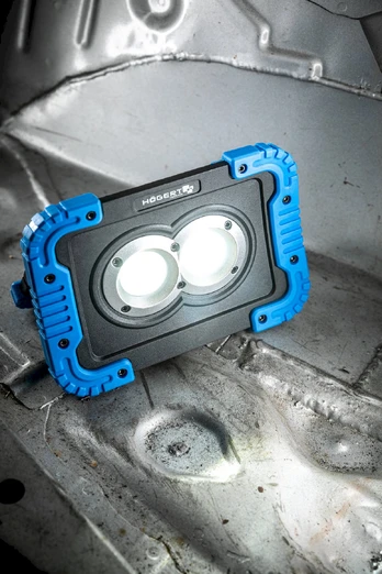 Žibintas pastatomas IP54 2*10W COB LED, HOGERT HT1E430