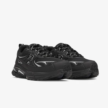 Under Armour Apparition Tech Black - Dydis 42 (6005280-001 Laisvalaikio batai)