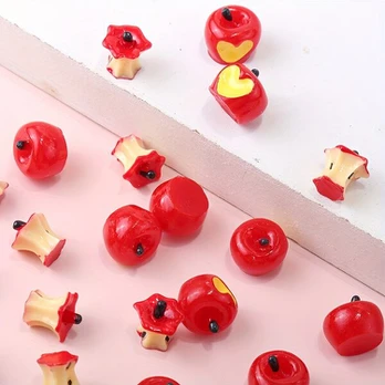 Pakabukai, Apple + Apple Core+apple