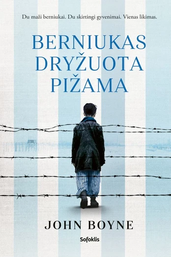 Berniukas dryžuota pižama