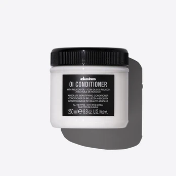 Davines OI Plaukus gražinantis kondicionierius pH 3.5, 250 ml