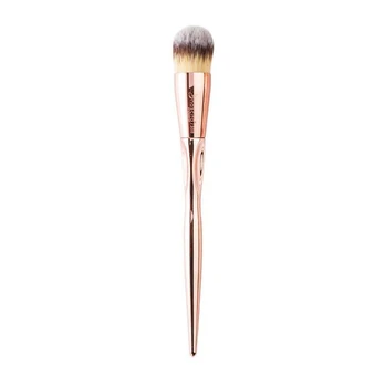 Nascita Bronzy Glow makeup brush