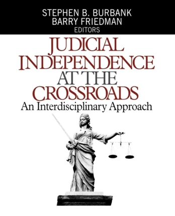Judicial Independence at the Crossroads - Minkštas viršelis