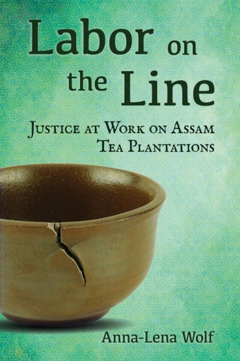 Labor on the Line - Minkštas viršelis