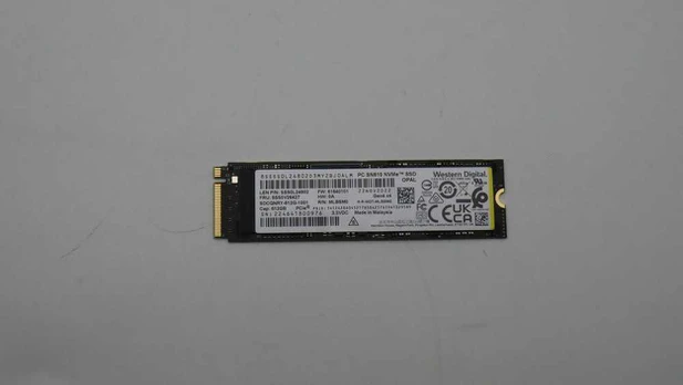 Lenovo 512GB M.2 2280 PCIe 4.0 x4