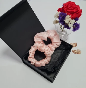 Šilkinė plaukų gumytė "Rose"