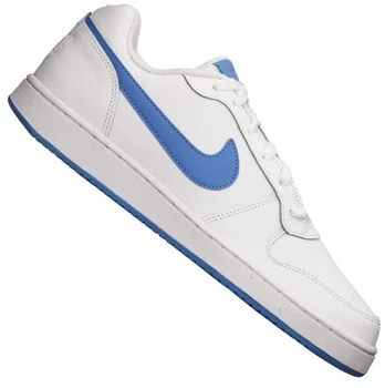 Nike bateliai