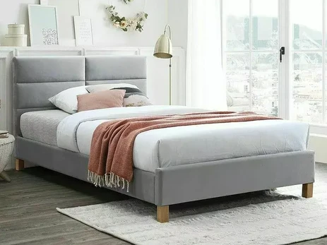 Sierra Velvet lova