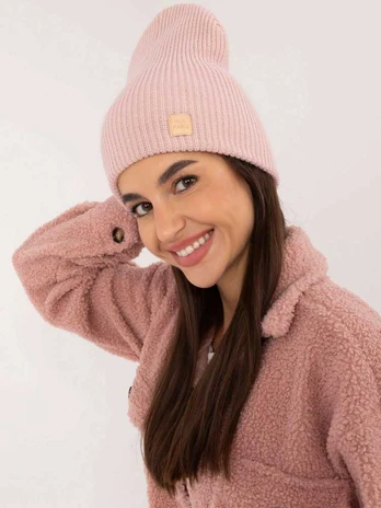 kepurė šviesiai rožinė
