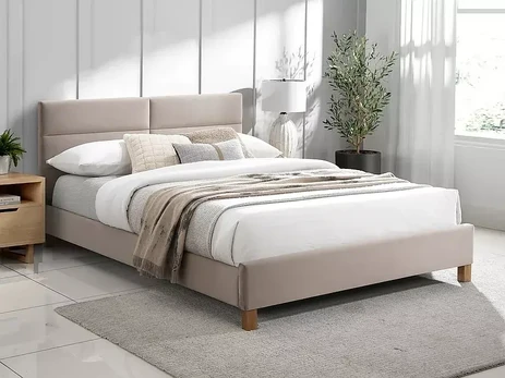 Sierra Velvet lova