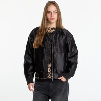 Vans Bomber Black - Dydis L (VN000XFNBLK1 Striukės)