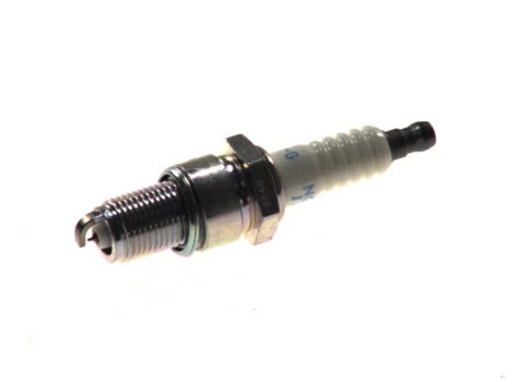NGK IGR7A-G    3106 Spark plug