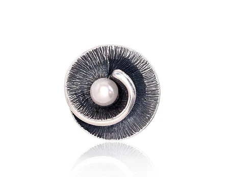 Sidabrinė sagė - 28 mm. - 9.9 g.