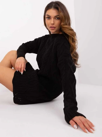 Juoda suknelė