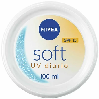 Nivea SOFT moisturizing cream SPF15 100 ml