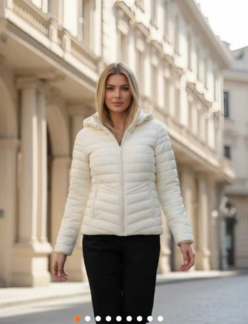 Moteriška balta striukė Kaja