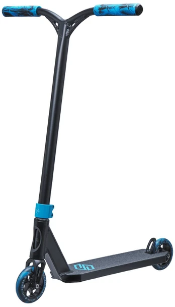 Triukinis paspirtukas Striker Lux Pro, Sky Blue