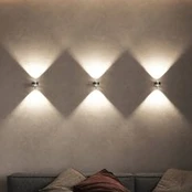 "Puk Mini Wall+ LED, skaidrūs lęšiai, chromas