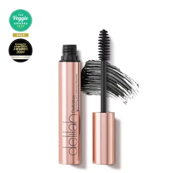 Delilah Definitive Apimties suteikiantis tušas, 7.5ml