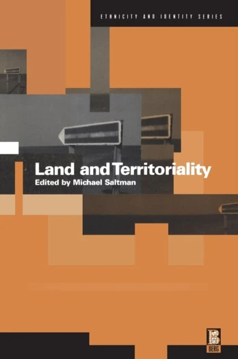 Land and Territoriality - Minkštas viršelis