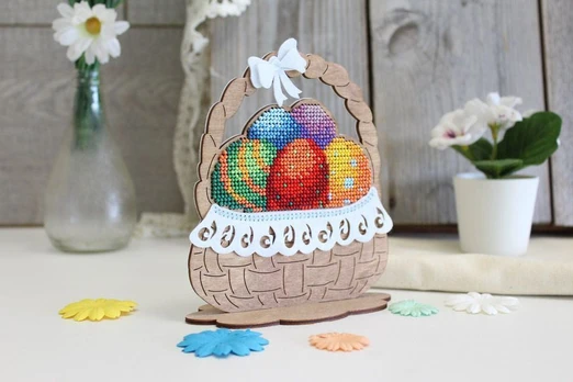 Beaded embroidery on wooden base "Easter basket" SO-077