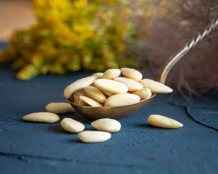 Ekologiški migdolai be luobelių - 1kg