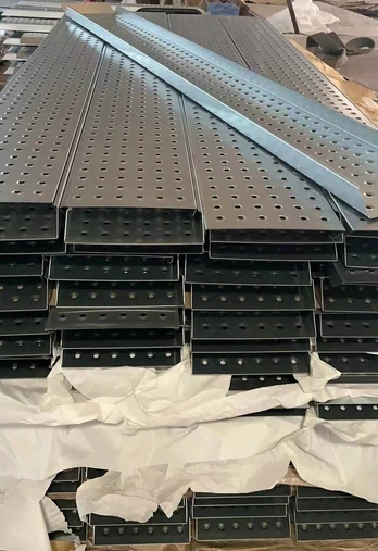 Plieninis užvažiavimas rampos 150 cm