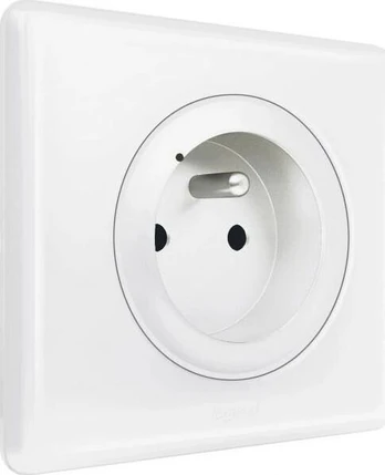 Legrand Celiane išmanusis baltas elektros lizdas su Netatmo