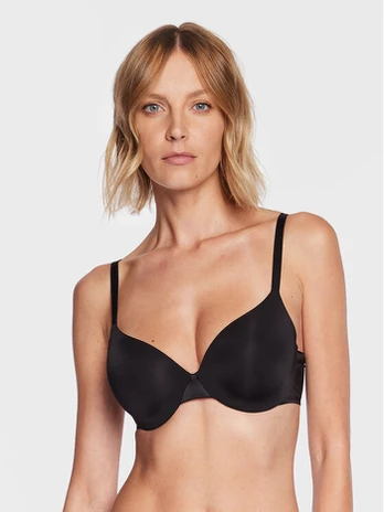 Chantelle Liemenėlė su lankeliais Essential C15G60 Juoda